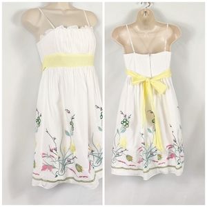 Vintage white sleeveless embroidered dress 100%‎ cotton